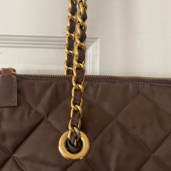 Vintage Prada Nylon Quilted Bag. - Picture 3 of 13